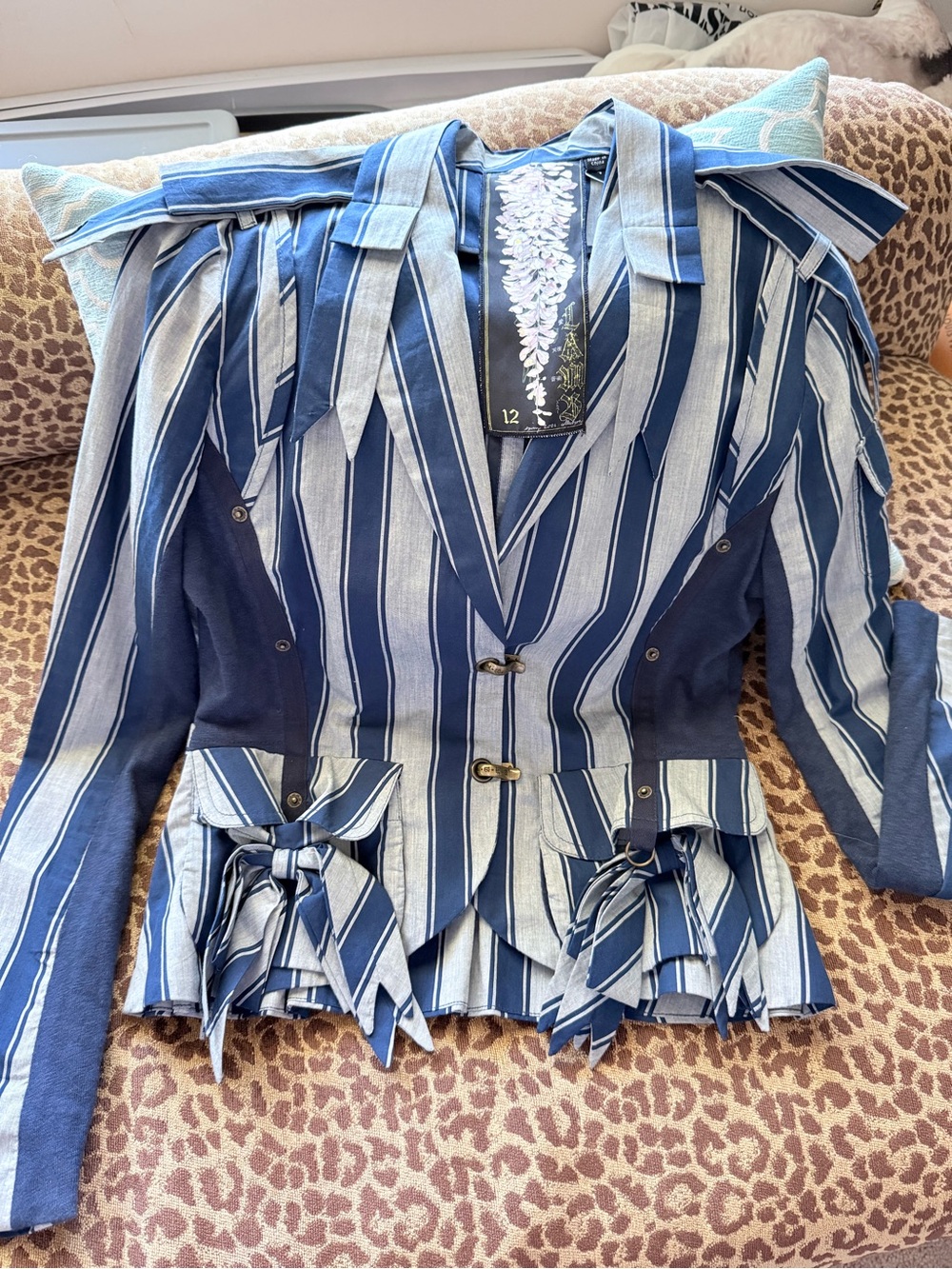 RARE L.A.M.B. Spring 2006 Suit Two-Tone Wide Blue Striped with Bows -12 - Picture 12 of 16